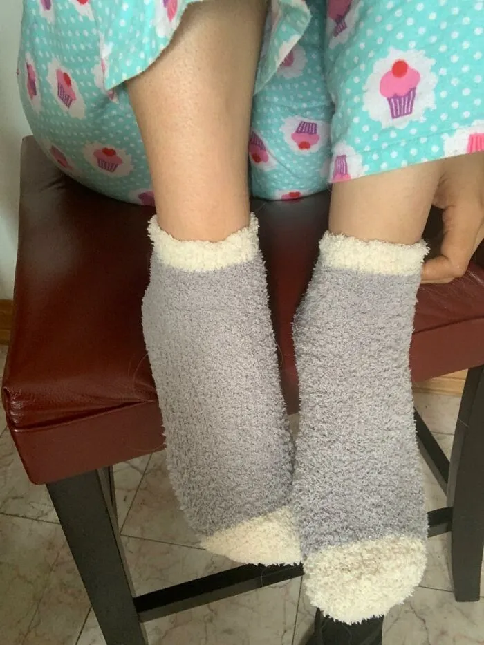 These <a Style="Display:inline;" Href="Https://Www.amazon.com/Azue-Fuzzy-Socks-Winter-Patchwork/Dp/B07v1cyrcs?ie=utf8&linkcode=ll1&tag=bporange-20&linkid=4c64e2cd5f1fc56743113a89a76de33b&language=en_us&ref_=as_li_ss_tl" Target="_blank"><span Style="Font: Inherit; Color: #d74b1f;"> Fuzzy Socks</Span> Are So Soft And Cozy, They'll Want To Hibernate In Them All Winter Long (And Maybe Even Wear Them To Their Next Zoom Meeting)
