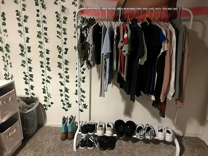 Rack Up The Style With A <a Style="Display:inline;" Href="Https://Www.amazon.com/Dp/B0ddc14drl?pd_rd_i=b0ddc14drl&pd_rd_w=ahd9x&content-ID=amzn1.sym.f2f1cf8f-Cab4-44dc-82ba-0ca811fb90cc&pf_rd_p=f2f1cf8f-Cab4-44dc-82ba-0ca811fb90cc&pf_rd_r=127dc829p70nrcfrjj94&pd_rd_wg=w2m25&pd_rd_r=aaf05d66-D574-4846-911a-53b94e913ae7&s=hi&sp_csd=d2lkz2v0tmftzt1zcf9kzxrhawxfdghlbwf0awm&th=1&linkcode=ll1&tag=bpsquid-20&linkid=64676d37a0e2a4184b2884aaa513e1ee&language=en_us&ref_=as_li_ss_tl" Target="_blank"><span Style="Font: Inherit; Color: #d74b1f;"> Clothes Rack </Span> That's The Perfect Fit For Your Fashion Favorites!