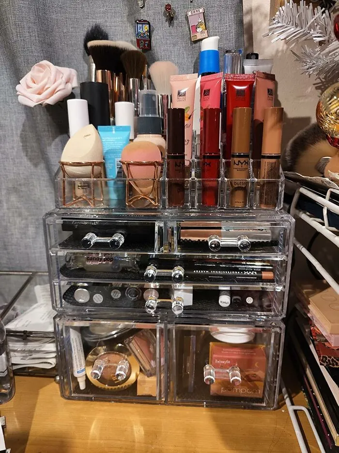 Face The Facts: A Clutter-Free Beauty Routine Is Possible With A <a Style="Display:inline;" Href="Https://Www.amazon.com/Hblife-Organizer-Acrylic-Cosmetic-Storage/Dp/B07mmpn63t?ie=utf8&th=1&linkcode=ll1&tag=bpsquid-20&linkid=aa7513c07715a9cf93cbfca2a15d0b28&language=en_us&ref_=as_li_ss_tl" Target="_blank"><span Style="Font: Inherit; Color: #d74b1f;"> Clear Makeup Storage Organiser </Span> That Lets You See What You Need!
