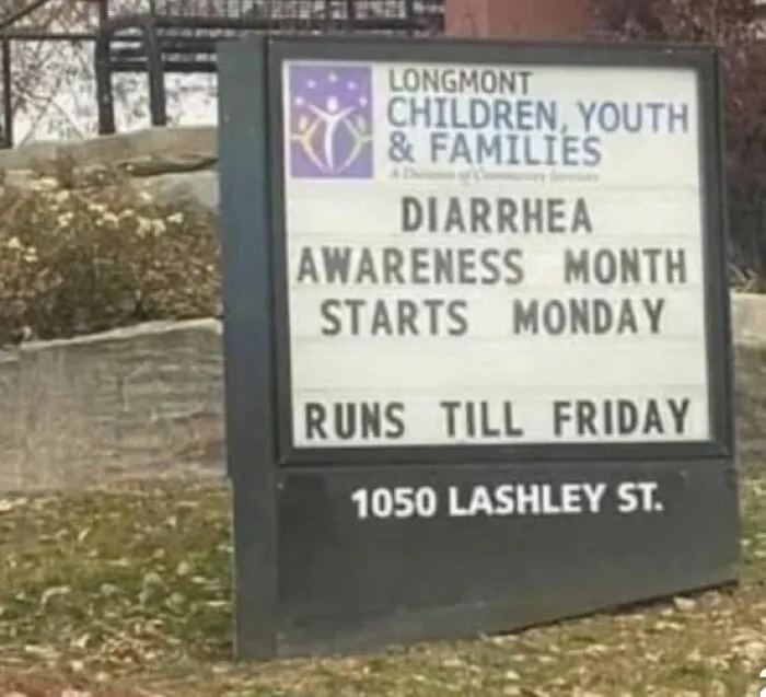 50 Signs So Ridiculous They’re Actually Brilliant, As Spotted By People Online (New Pics)