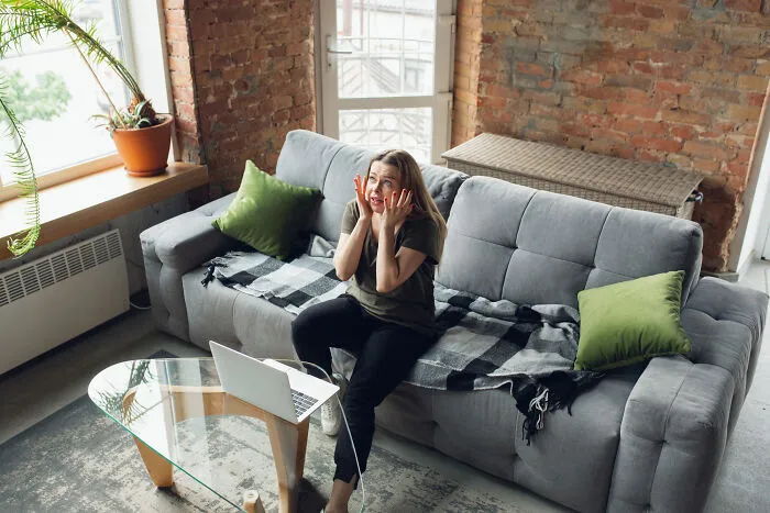 “Cheers To Dysfunctional Families”: 30 People Share What Ruined Christmas For Them This Year