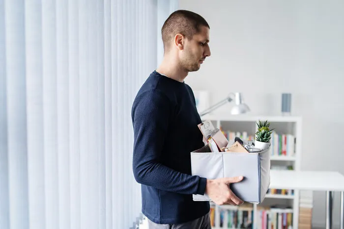 Someone Asked What Weird Habits Partners Hid Before Moving In And 35 Folks Had Some Dirty Secrets