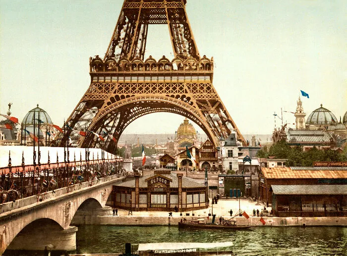 Tour Eiffel & Exposition Universelle, Paris, France, 1889