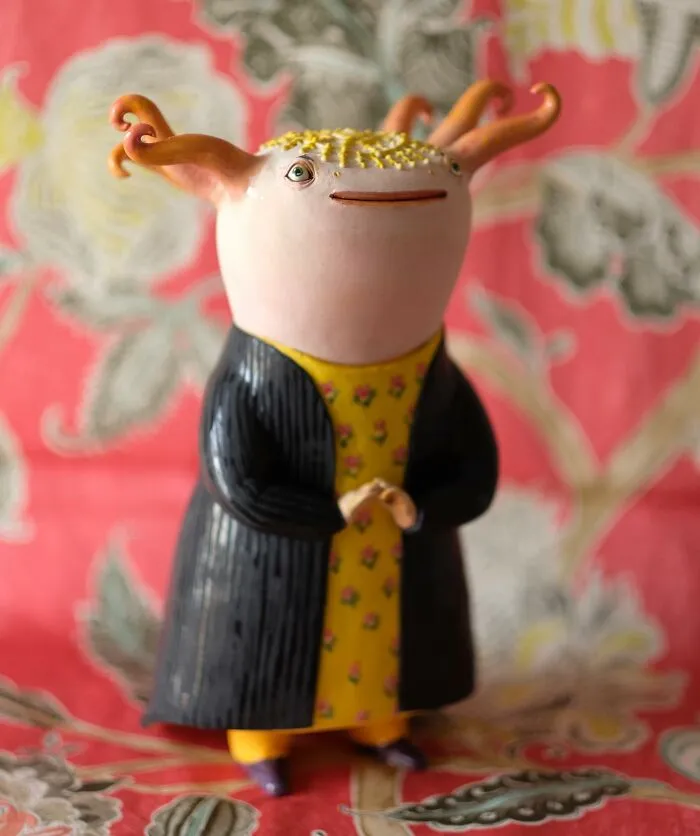 These Playful Ceramic Sculptures By Nastia Calaca Are Bursting With Personality (30 Pics)