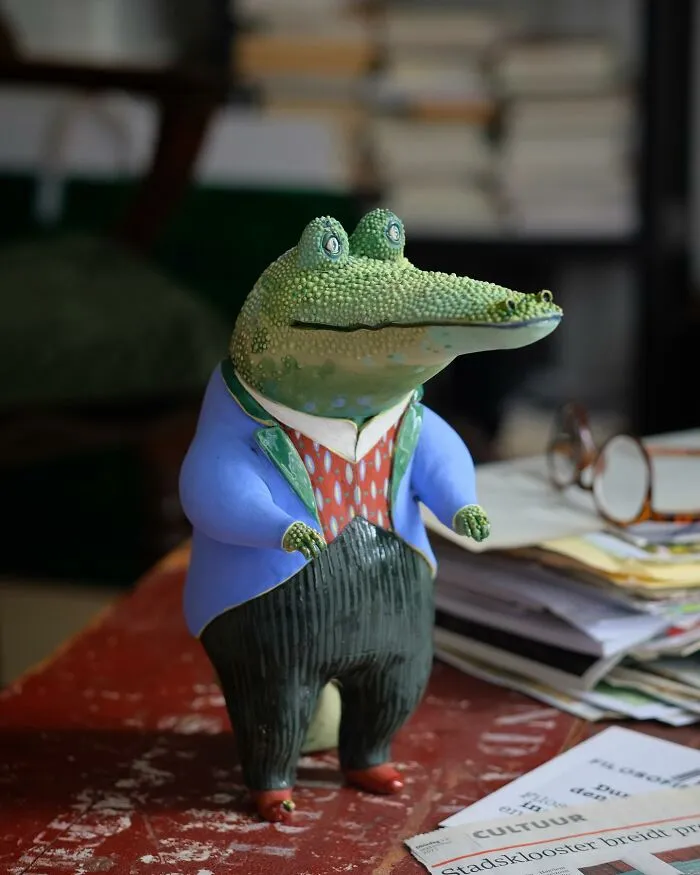 These Playful Ceramic Sculptures By Nastia Calaca Are Bursting With Personality (30 Pics)