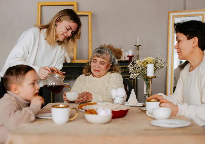“My Mother Said I ‘Ruined Her Birthday’”: 30 Times People Saw Just How Toxic Their Family Was