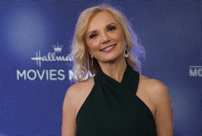 Teryl Rothery as Muriel St. Claire