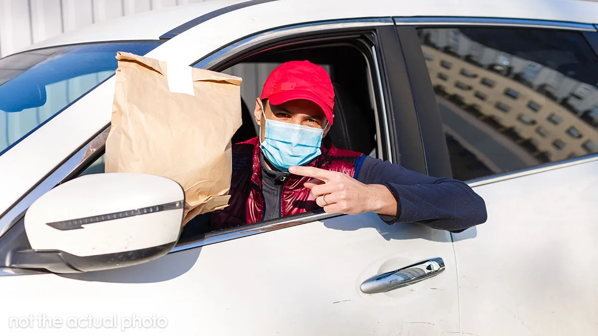 “There’s A Lot To Unpack Here”: Netizens Are Stumped By The DoorDash Driver This Dude Got