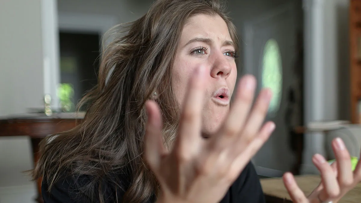 Explosive Fight Erupts Between Roommates When One Finds All Of Her Baby’s Formula In The Trash