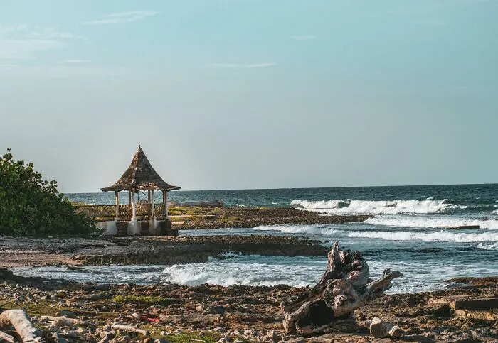 33 Terrible Countries And Cities Folks Traveled To For The First And Last Time