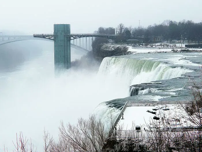 33 Terrible Countries And Cities Folks Traveled To For The First And Last Time