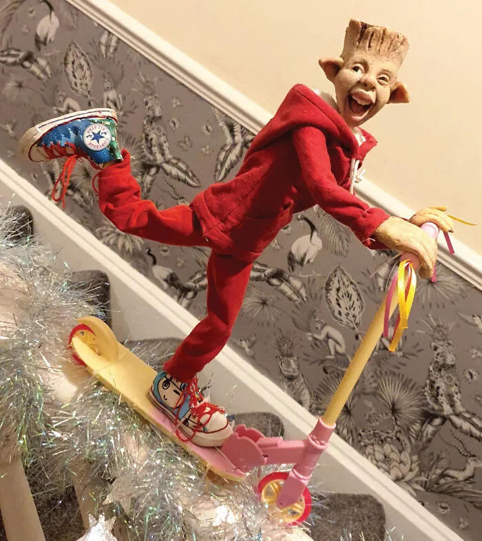 I Made A One-Of-A-Kind Elf For My Daughter And It Became A Lesson In Acceptance (35 Pics)