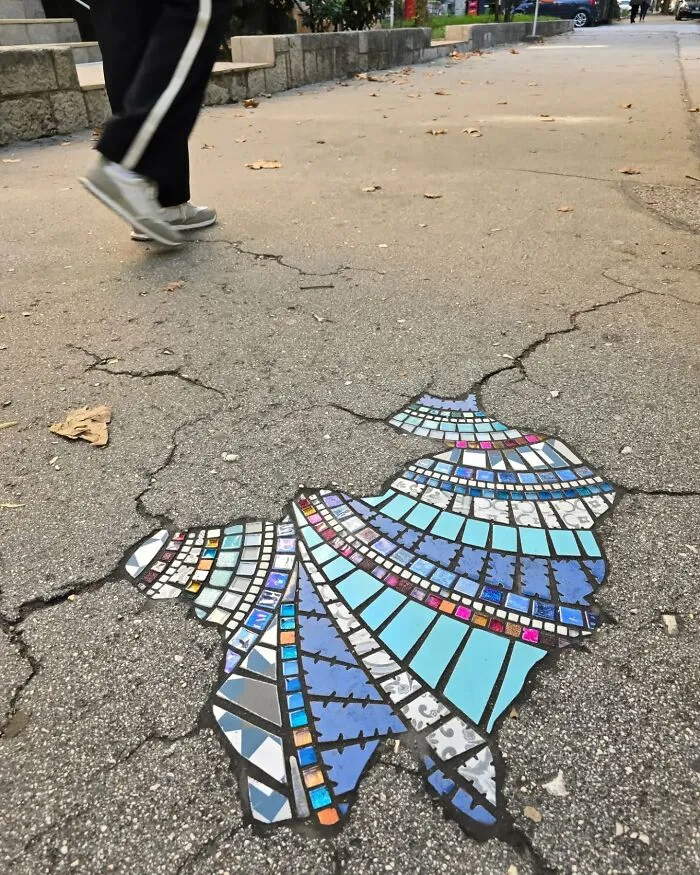 Artist Mends Cracked Sidewalks, Potholes, And Buildings Using Vibrant Mosaics (30 New Pics)