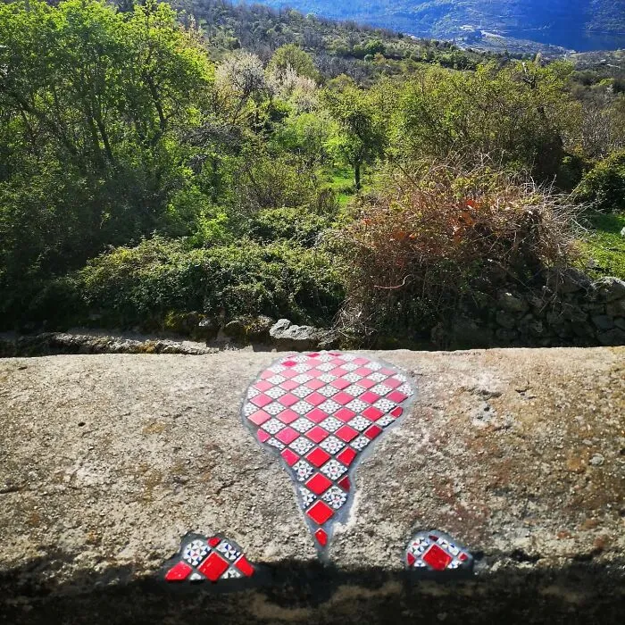 Artist Mends Cracked Sidewalks, Potholes, And Buildings Using Vibrant Mosaics (30 New Pics)