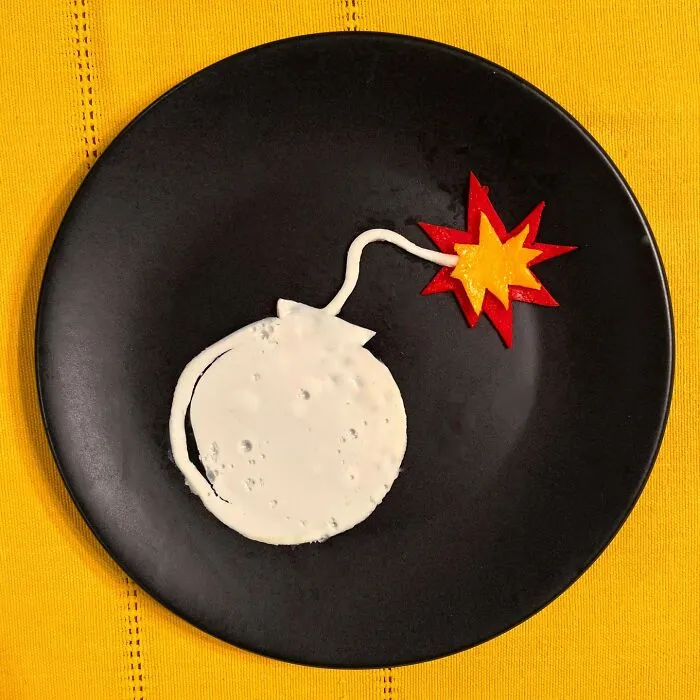 50 Creative Ways That This Artist Has Fried His Eggs (New Pics)