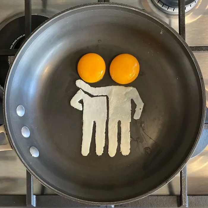 50 Creative Ways That This Artist Has Fried His Eggs (New Pics)
