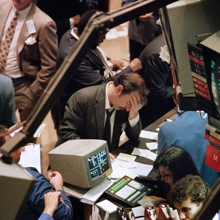 30 Hilarious Wall Street Memes To Get You Through Another 100-Hour Work Week