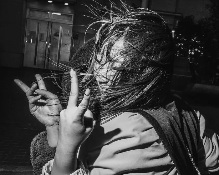 “Tokyo No-No”: 20 Photos Capturing The Struggle Of Relentless Hustle Culture By Ghawam Kouchaki