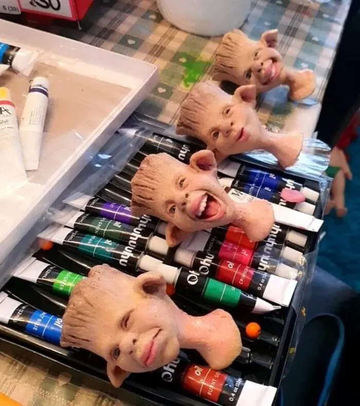 I Made A One-Of-A-Kind Elf For My Daughter And It Became A Lesson In Acceptance (35 Pics)