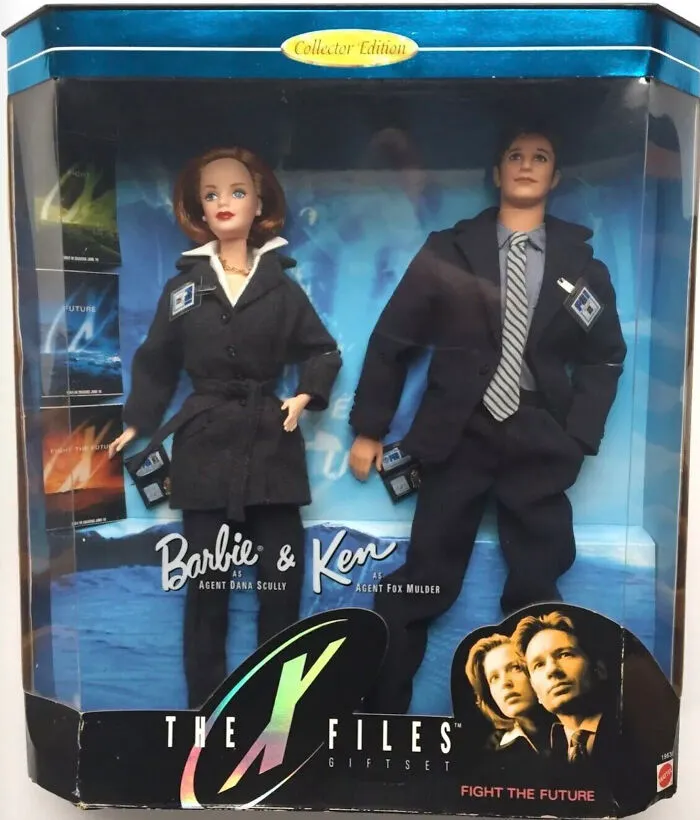 After Many Years Of Being A Big Fan Of The Show "Santa" Got Me My Own Mulder And Scully, Yay!