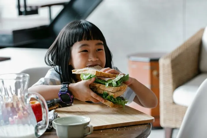 36 Babysitters Share The Moments They Knew Kids Were Not Gonna Have Normal Lives