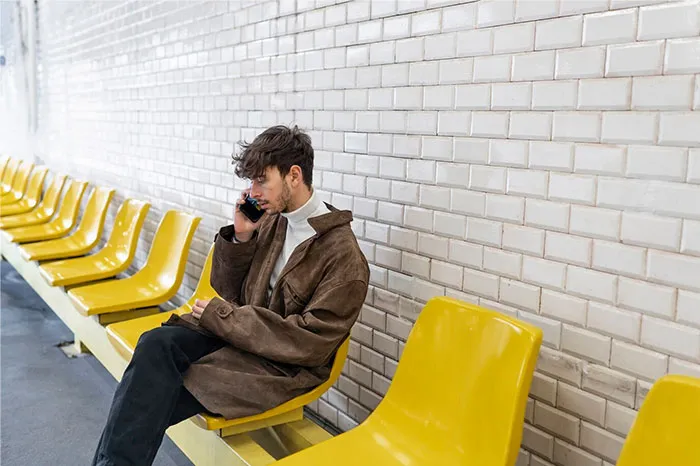 People Look Back On Their 45 Biggest Regrets From Their 20s