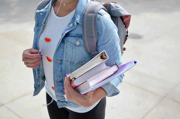 People Look Back On Their 45 Biggest Regrets From Their 20s