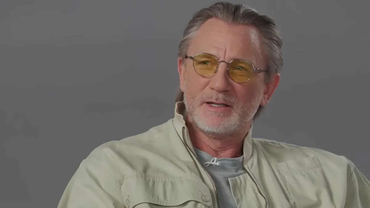 Zendaya “Loved” Filming X-Rated Scene That Daniel Craig Described As “Biggest C**k Tease”