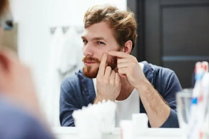 Someone Asked What Weird Habits Partners Hid Before Moving In And 35 Folks Had Some Dirty Secrets