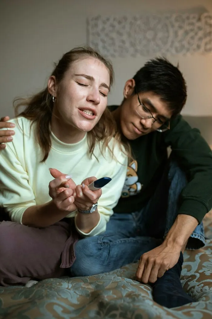 21 Personas revelan los profundos secretos que han ocultado a sus parejas