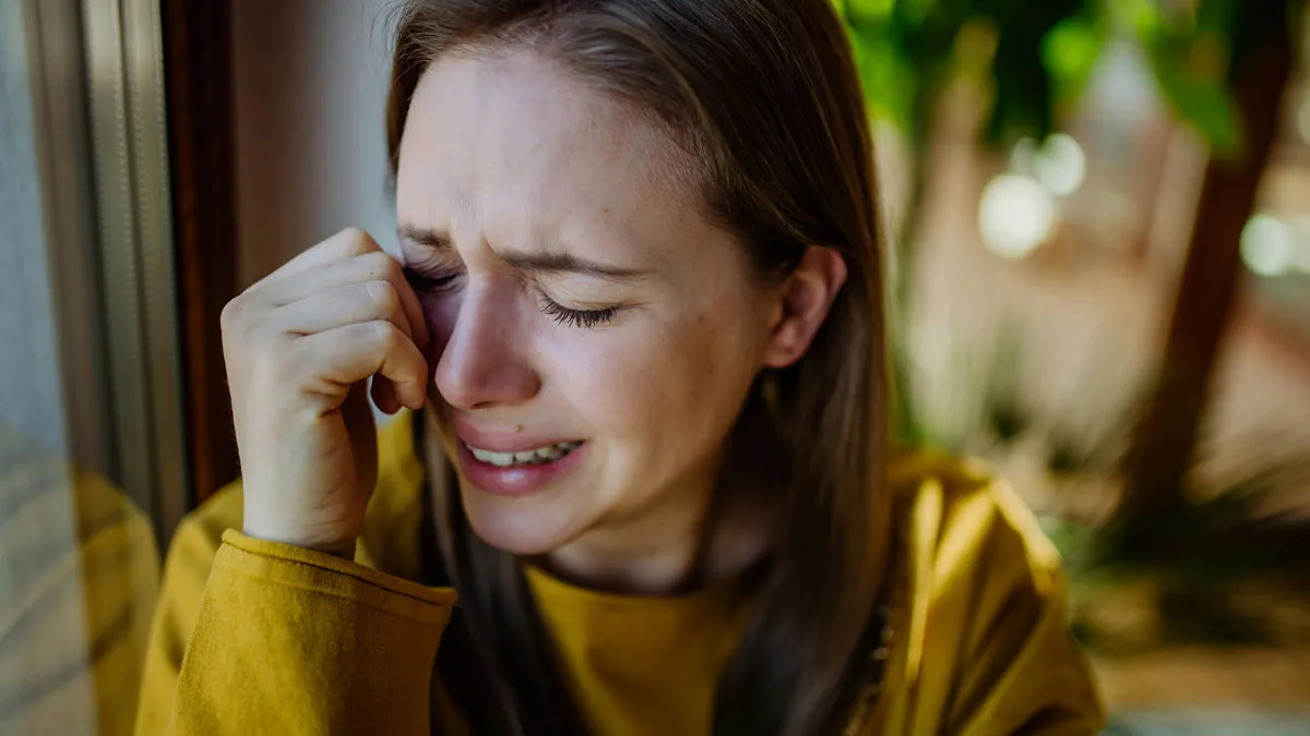 Mom Insists Daughter’s Disease Isn’t Excuse To Ignore Chores, The Internet Is Divided