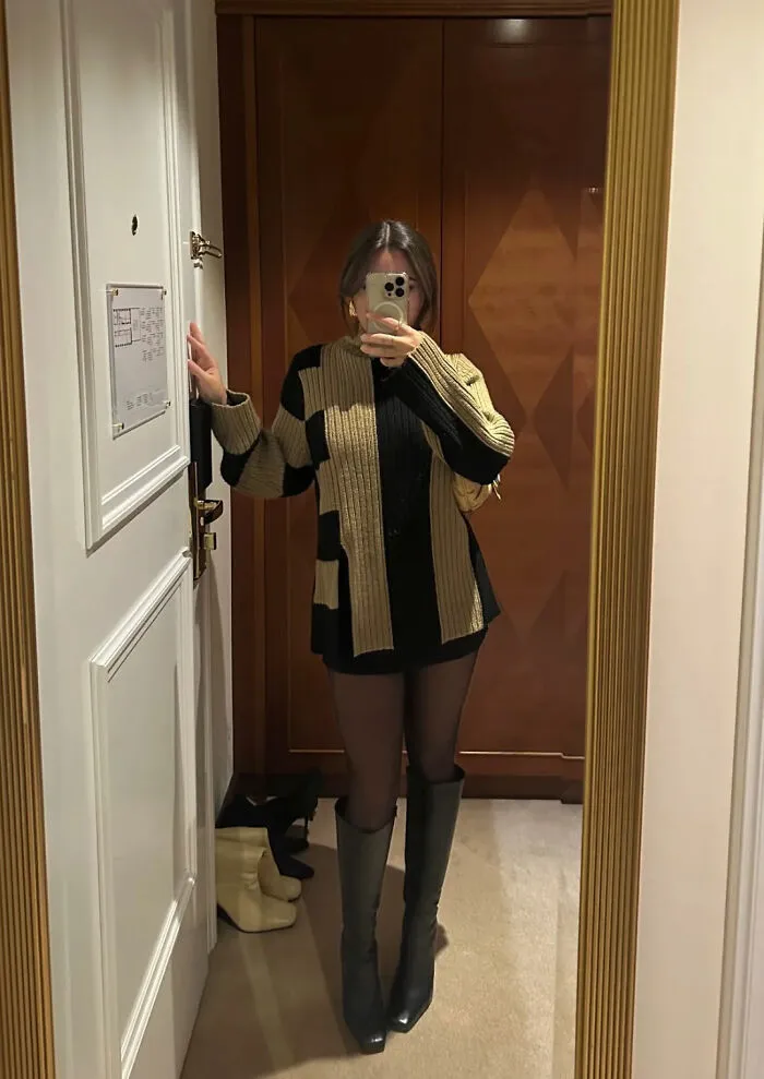 Excited For Nye Tomorrow 😀 Thinking This And Gold Earrings And Necklace