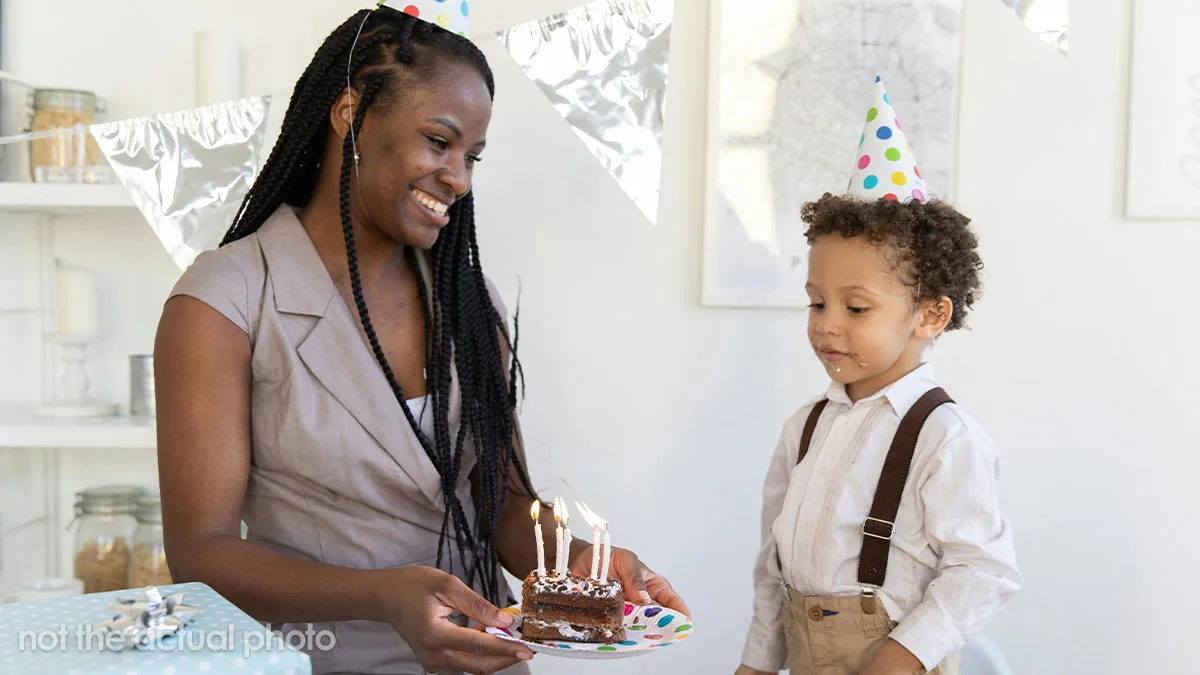Man Won’t Accept He Missed His Grandkid’s First B-Day By Choosing His GF’s Event, Expects Apology