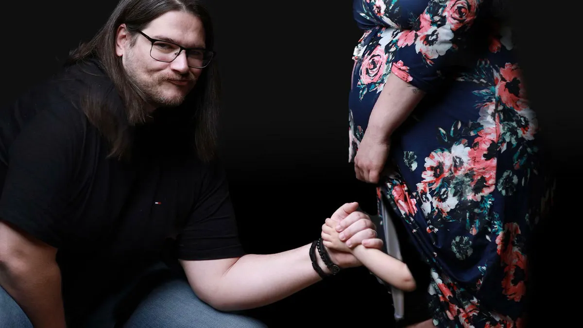 50 Hilarious Pregnancy Photos That Might Make You Laugh ’Til Your Belly Hurts (New Pics)