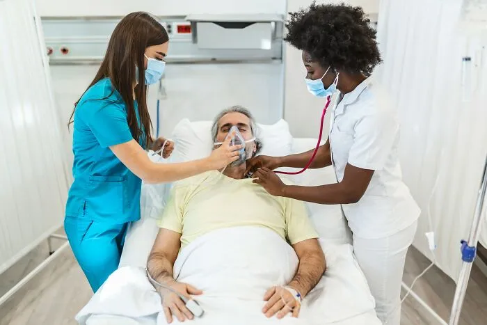 “The Difference Is Exercise”: 37 Doctors Share Their Biggest Advice They Have From Experience