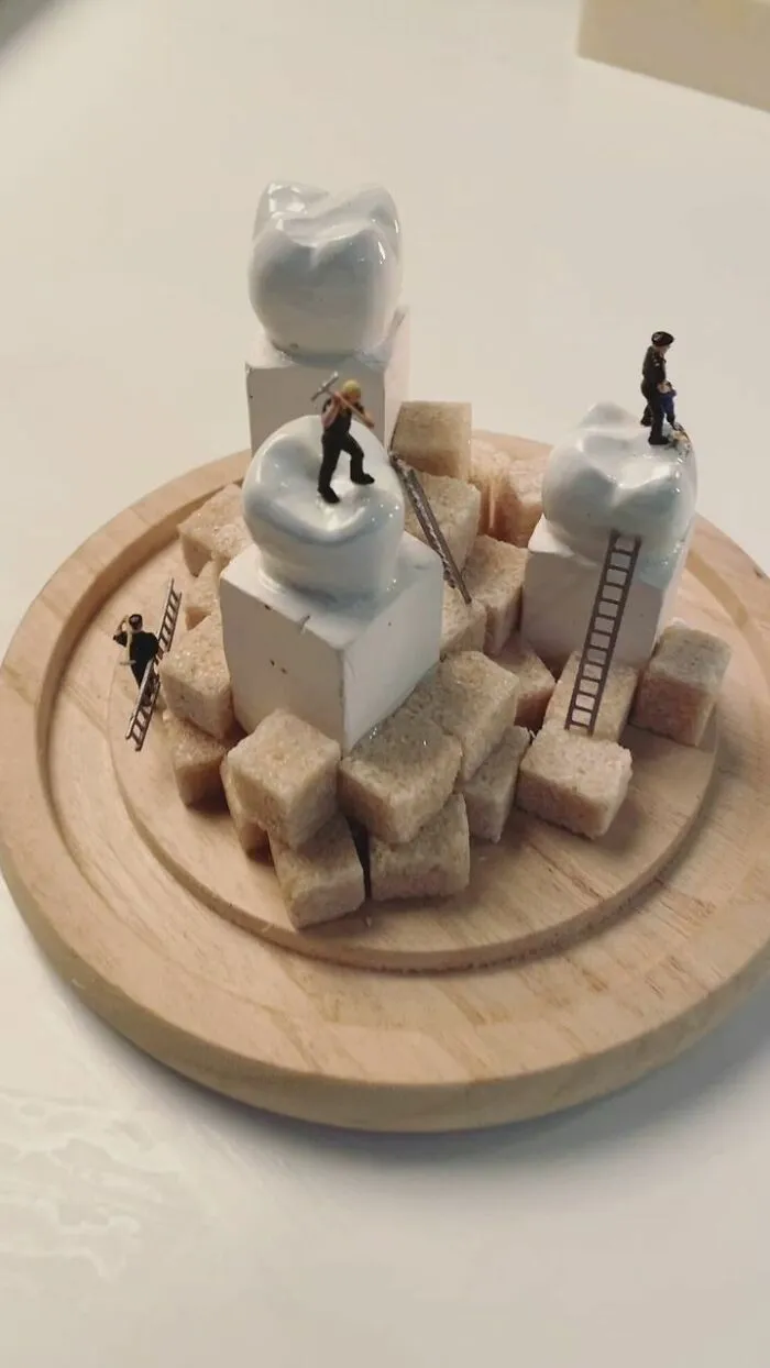 30 Imaginative Tiny Worlds Created By The Artistic Duo Behind Minimiam