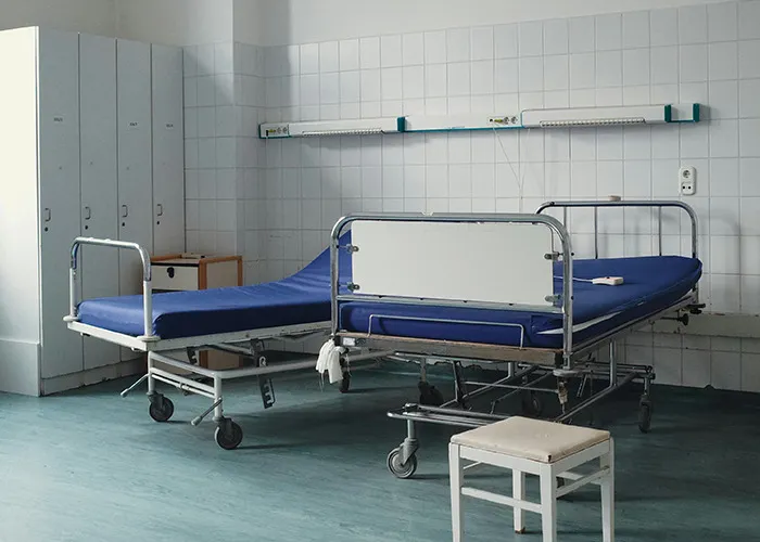 50 Real-Life Insurance Horror Stories That Might Leave You Angry And Shocked