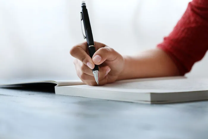 Left-Handers Share What Truly Doesn't Work Right For Them, The Replies Are Surprising (28 Examples)