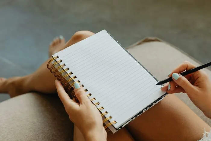 Left-Handers Share What Truly Doesn't Work Right For Them, The Replies Are Surprising (28 Examples)