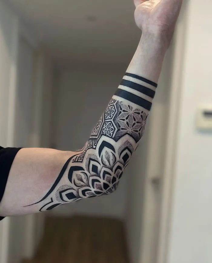 Monochrome Mandala