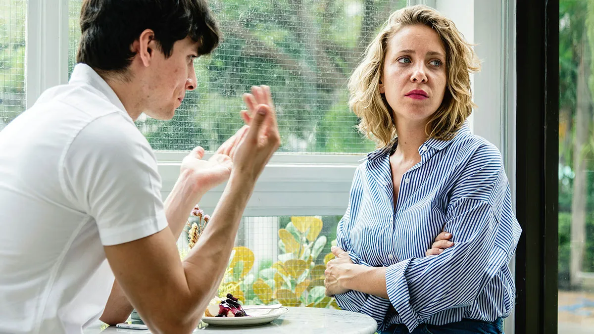 Son Demands Parents Include His “Entitled” GF On Bahamas Trip, Gets Christmas Canceled Instead