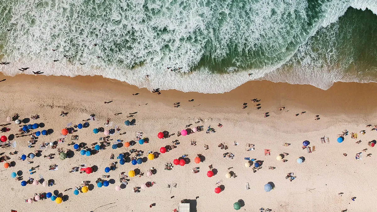 30 Stories Of People Witnessing Something Wild And Shocking At The Beach
