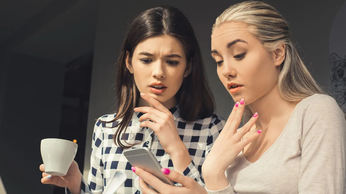 Woman Gets Kicked Out Of Friend Group 2 Months In For Not Understanding How Trades Work