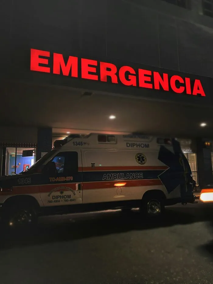 “Doctor Was Surprised I Was Alive”: 30 Incredibly Lucky People That Survived Against All Odds