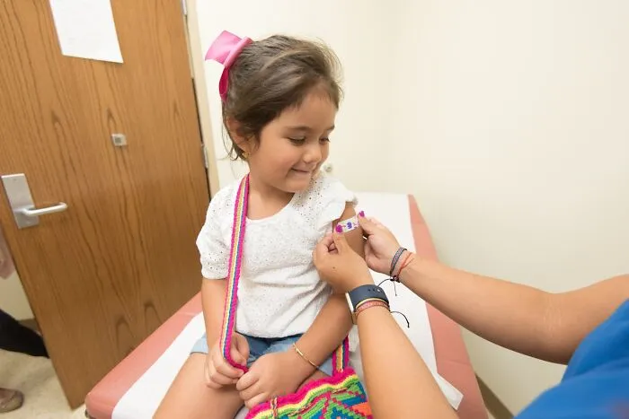 Medical Professionals Debunk 39 Health Myths They Wish You’d Stop Believing