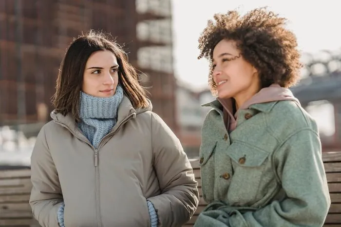 30 Small Ways To Tell If Someone Is A Truly Good Person, According To The Internet