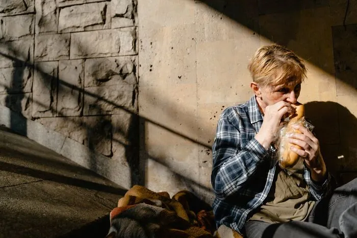 “Really Creepy”: 35 Frightening Parts Of Working Certain Jobs That Do Not Get Talked About