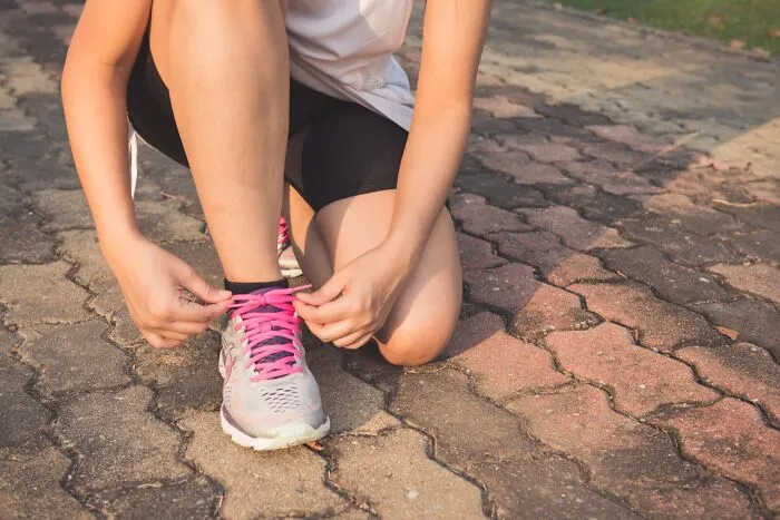 30 Small Ways To Tell If Someone Is A Truly Good Person, According To The Internet