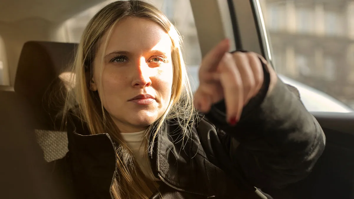 Woman Stays Quiet As Uber Driver Insults Her In His Own Language, Delivers A Savage Clapback
