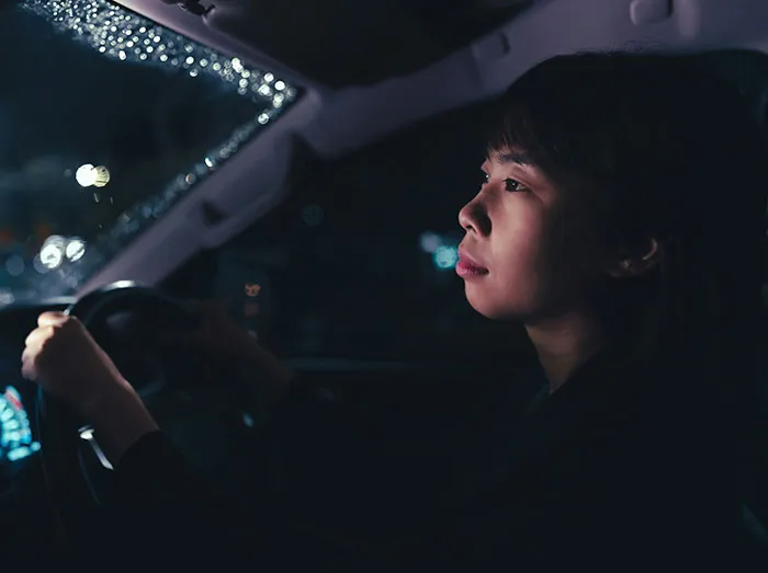 “Still Can't Explain What We Saw”: 30 Eerie Sights That Made Nighttime Drivers Question All